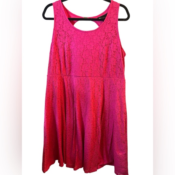 Lane Bryant Bright Pink Lace Sleeveless Dress with Cutout Back – Size 16 - Picture 1 of 8